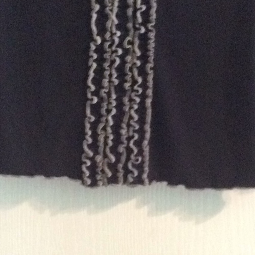 Blouse - Picture 3 of 4